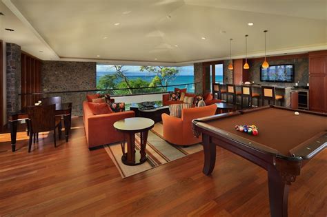 Maui games room bar | Interior Design Ideas.