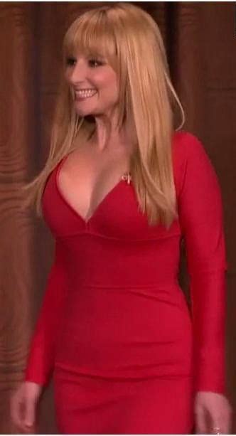 Melissa Rauch #Bernadette #TBBT #dress #red #hot | Melissa ...