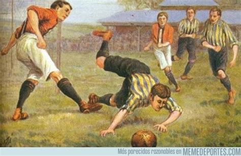 [ MEMEDEPORTES ] Las 13 primeras reglas del fútbol