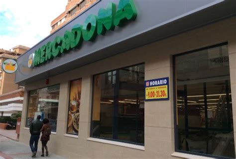 Mercadona abre nueva tienda en Triana | Sevilla | EL MUNDO