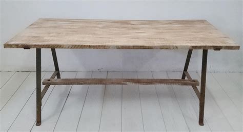 Mesa de comedor en madera y forja | Tienda online de ...