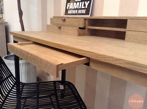 Mesas escritorio que combinan la madera natural y el metal ...