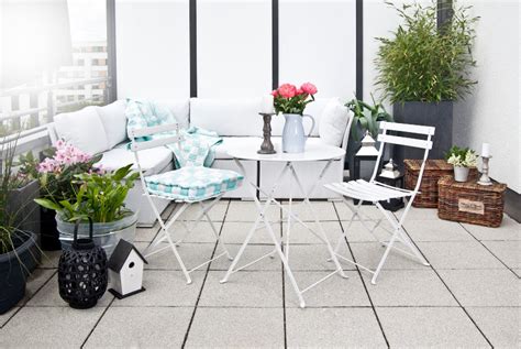 Mesas plegables para terrazas: utilidad y estilo | WESTWING