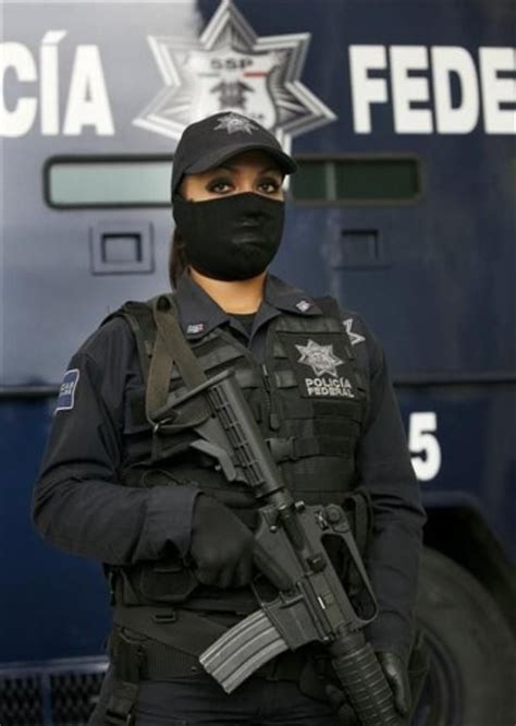 Mexican federal police woman | Policewomen | Pinterest ...