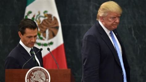 Mexican president rebuffs Trump on wall executive order
