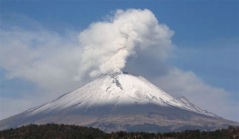Mexico flights cancelled as volcano erupts | Stuff.co.nz