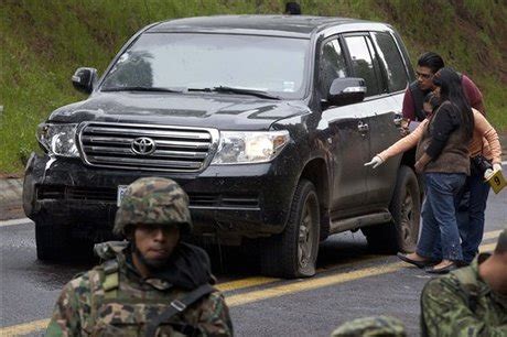 Mexico Police Shoot at U.S. Embassy Car, Injuring 3 — Naharnet