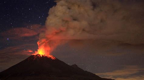 Mexico s Popocatepetl volcano eruption suspends flights ...
