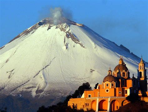 mexico tourism popocatepetl volcano   Puebla Pictures ...
