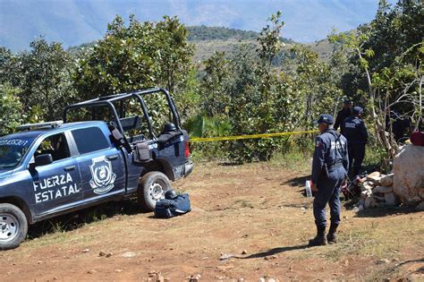 Mexico Violence: 9 Human Heads, 32 Bodies Found in Secret ...