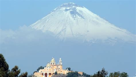 Mexico Volcanoes   5,636m / 18,491ft.   Madison Mountaineering