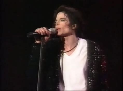 Michael Jackson   Billie Jean Live In Helsinki 1997   YouTube