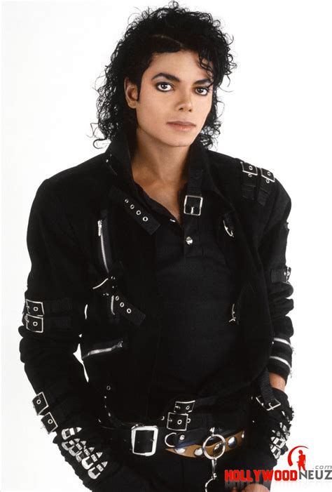 Michael Jackson Biography| Profile| Pictures| News