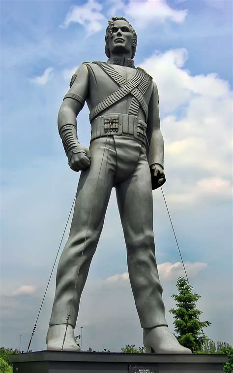 Michael Jackson HIStory statue   Wikipedia