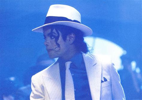 Michael Jackson Smooth criminal Letra Traducida ...