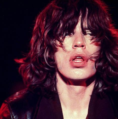 Mick Jagger también añadió que quizás planeen algún disco ...