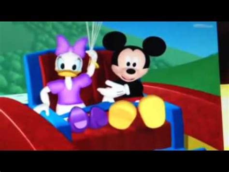 Mickey Mouse clubhouse: Daisy kisses Mickey  on purpose ...