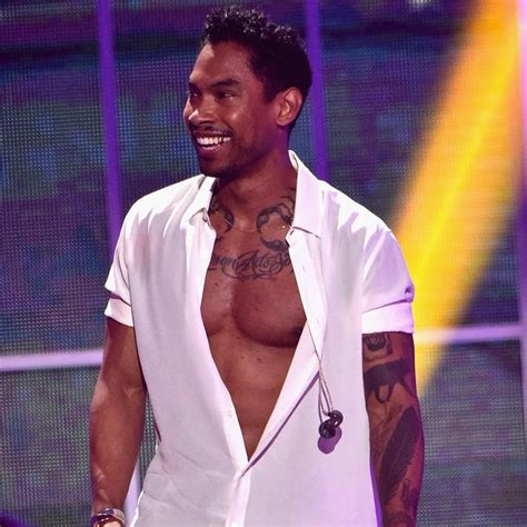 Miguel’s Back Performing At The Grammys – And He’s Even ...