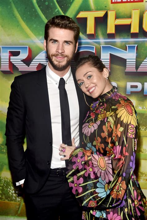 Miley Cyrus gushes over Liam Hemsworth in makeup free ...