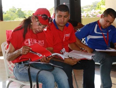 Militantes del PSUV Bolívar debatieron estrategias en ...