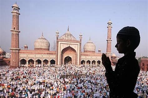 Millones de musulmanes celebran el fin de Ramadán   El ...