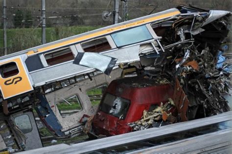 Miracle: No one dies in train wreck in Portugal   NY Daily ...