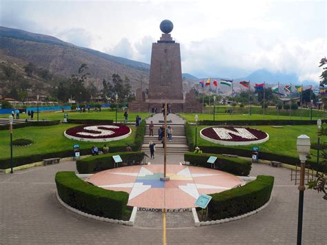 Mitad Del Mundo... Middle of the World. Or is it??   Wade ...