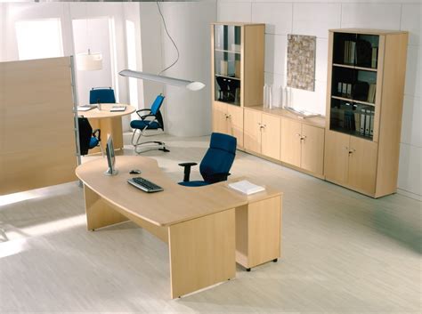 Mobiliario de Oficina y Equipamiento Comercial   MC Comercial