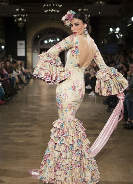 Moda de trajes de flamenca 2016