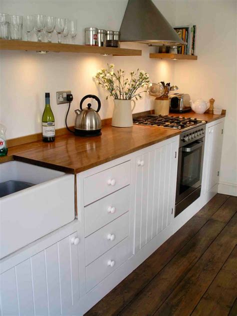 modern rustic kitchen hand built by Peter Henderson ...