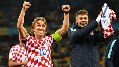 Modric lidera a Croacia hacia el repechaje para el Mundial ...