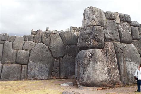 Moldeo de piedras de Machu Picchu