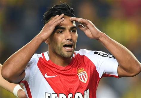 Monaco striker Falcao faces  weeks out    Goal.com