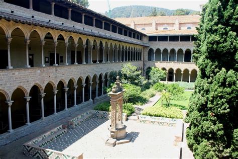 Monasterio de Pedralbes. Visita gratis el Monasterio de ...