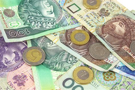 Moneda en Varsovia, dinero, billetes y monedas de la Zloty ...