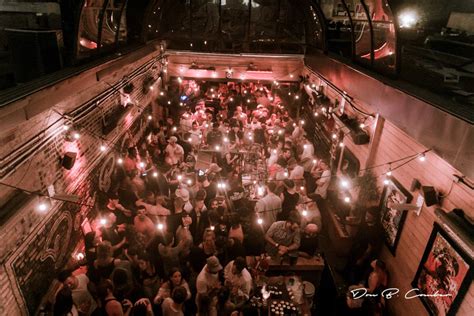Montreal Bars You Need To Go To If You Wanna Get Lit On ...