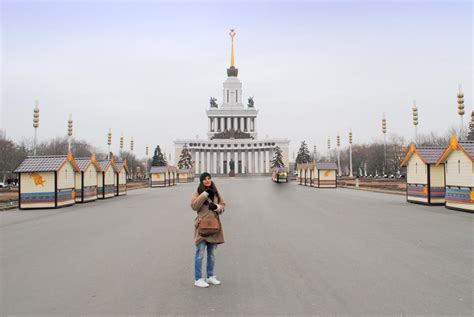 Moscú III. Nostálgico VDNKh, Centro Panruso de Exposiciones
