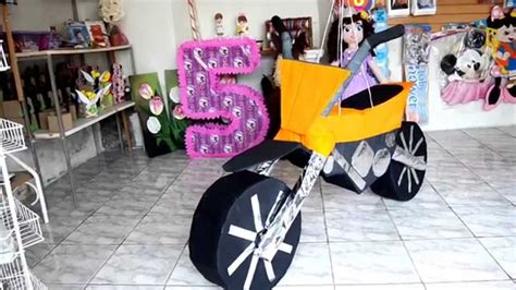 Moto Piñata   YouTube