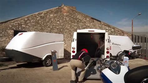 Motos Garage Tv : Cargar la Moto en un Remolque Cerrado ...