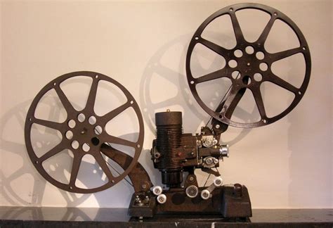 Movie projector   Simple English Wikipedia, the free ...