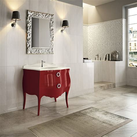 Muebles de baño italianos con diseño clásico