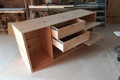 Muebles de madera de pino natural para heladería en ...