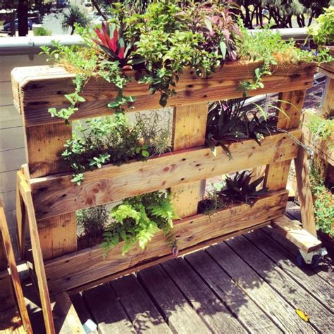 Multi Tier Pallet Planters / Gardens | Upcycle Art