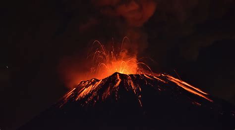 Multiple explosions at Mexico s Popocatépetl volcano ...