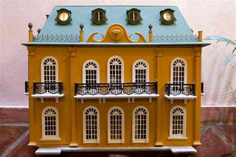 Museo Casas de Muñecas. Visita al país de la miniatura ...