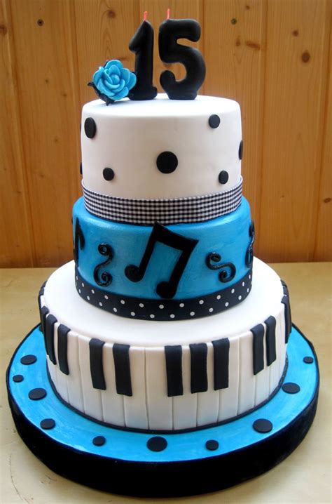 music cake, 15th birthday cake | Party | Pinterest ...