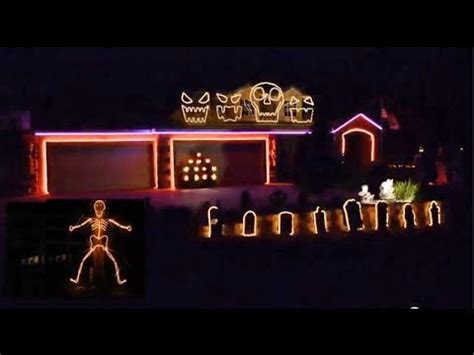 Musical Halloween light show to Running with the Devil ...