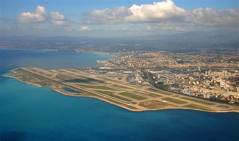 Nice Côte d Azur Airport   Wikipedia