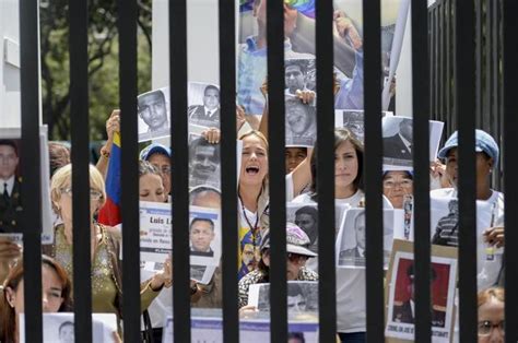 Nicolás Maduro multiplica por 50 los presos de Chávez ...
