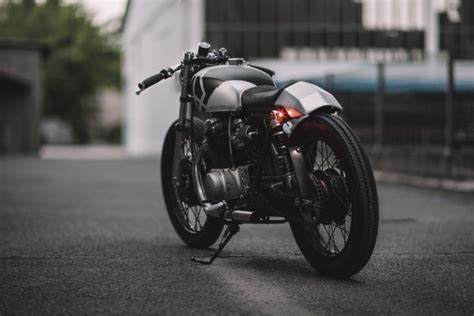 Nifty Two Fifty: Hookie Co. s Honda CB250 cafe racer ...